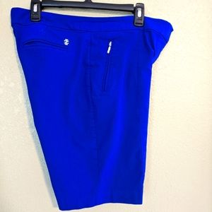 Izod Women's Golf Shorts Bermuda Blue. Size 12